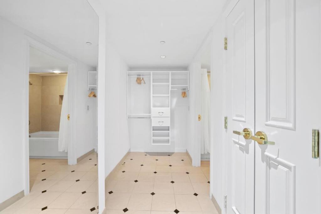 Apartment Boardwalk 2br 3ba By Cozysuites *